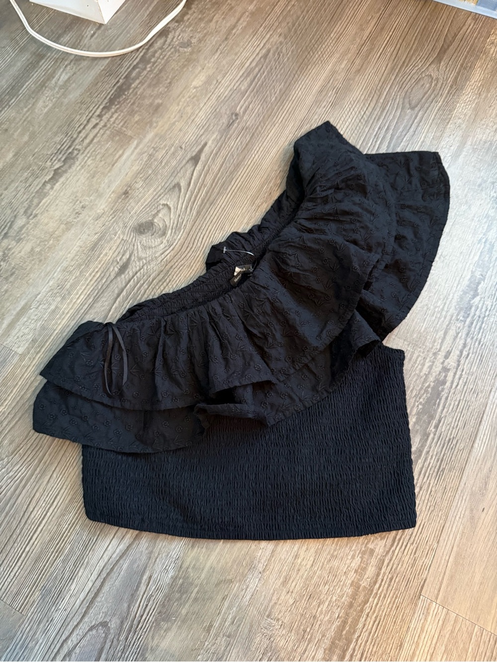 Abercrombie & Fitch Black One-Shoulder Ruffle Tank